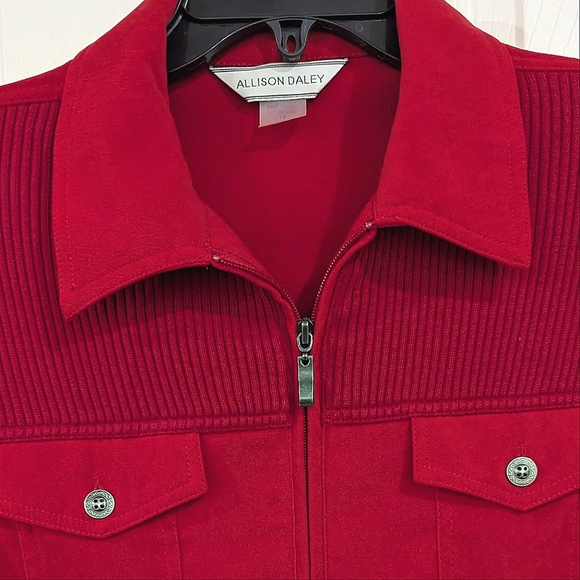 Allison Daley Red Faux Suede Full Zip Lightweight Jacket w/Ribbed Yoke (18) - Picture 5 of 6